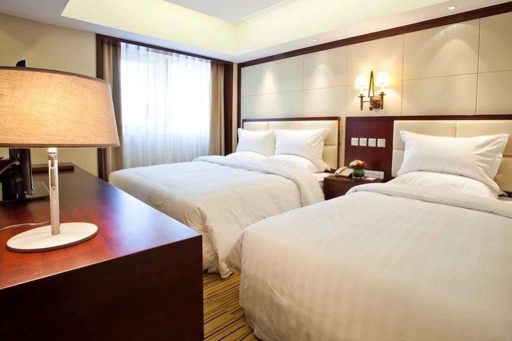 Beijing Guizhou Hotel Exterior photo
